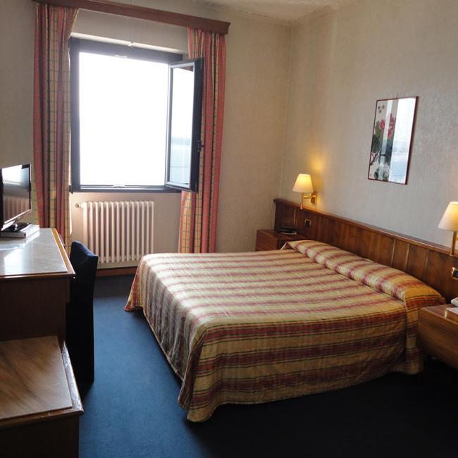 Camere